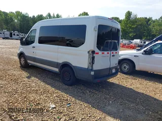 2016 Ford Transit XL z VIN 1FDZK1CM4GKB46112, wystawiony jako IAAI lot #42799593 z przebiegiem 207 041 mil mil oraz . Historia ofert i sprzedaży dostępna na DreamBid. Obrazek 3.
