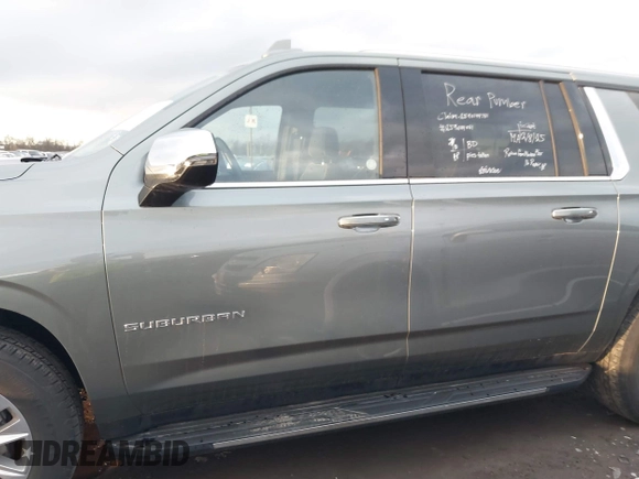 2023 Chevrolet Suburban Premier z VIN 1GNSCFKD7PR519997, wystawiony jako IAAI lot #41832769 z przebiegiem 49 419 mil mil oraz . Historia ofert i sprzedaży dostępna na DreamBid. Obrazek 15.
