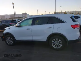 2018 Kia Sorento LX with VIN 5XYPG4A52JG354741, listed as a IAAI auction lot 41626561 with 91,242 mi miles and . Bid and sale history available at DreamBid. Image 15.