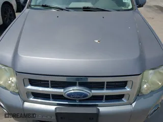 2008 Ford Escape XLT with VIN 1FMCU03178KE48057, listed as a IAAI auction lot 42082340 with 281,744 mi miles. Bid and sale history available at carsss.com. Image 6.