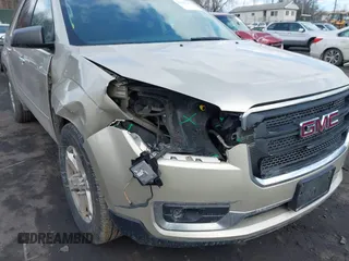 2015 GMC Acadia SLE with VIN 1GKKVPKD1FJ250809, listed as a IAAI auction lot 41703243 with 131,830 mi miles. Bid and sale history available at carsss.com. Image 6.