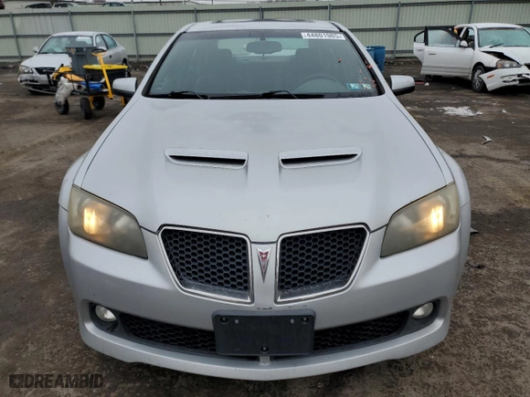 2009 Pontiac G8 with VIN 6G2ER57779L213042, listed as a Copart auction lot 44801985 with 192,493 mi miles and Clean Title. Bid and sale history available at carsss.com. Image 5.