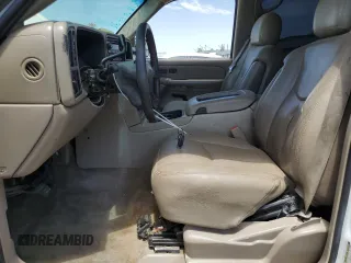 2004 GMC Sierra 1500 SLE z VIN 2GTEK13T741420716, wystawiony jako Copart lot #63201684 z przebiegiem Nie podano mil oraz Szkoda całkowita • Salvage title. Historia ofert i sprzedaży dostępna na DreamBid. Obrazek 7.