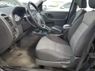 2007 Ford Escape XLS with VIN 1FMYU02Z97KB08307, listed as a Copart auction lot 87320234 with 121,746 mi miles and Salvage Title. Bid and sale history available at carsss.com. Image 7.