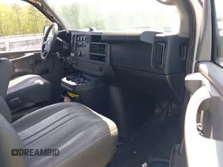 2012 Chevrolet Express Cargo Van with VIN 1GCSGAFX5C1145743, listed as a IAAI auction lot 42027282 with 202,770 mi miles. Bid and sale history available at carsss.com. Image 5.