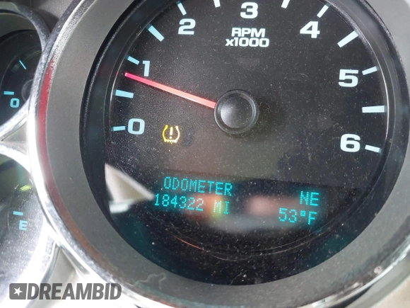 2012 Chevrolet Silverado 1500 LT with VIN 1GCRKSE76CZ228698, listed as a IAAI auction lot 42092011 with 184,322 mi miles. Bid and sale history available at carsss.com. Image 16.