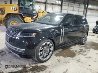 2024 Land Rover Range Rover SE z VIN SALKPBFU7RA236171, wystawiony jako Copart lot #44011325 z przebiegiem 7 942 mil mil oraz Szkoda całkowita • Salvage title. Historia ofert i sprzedaży dostępna na DreamBid. Obrazek 1.