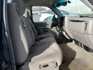2000 GMC Sierra 1500 SLE with VIN 1GTEK14T3YZ223523, listed as a Copart auction lot 47747175 with 218,723 mi miles and Non Repairable. Bid and sale history available at DreamBid. Image 11.