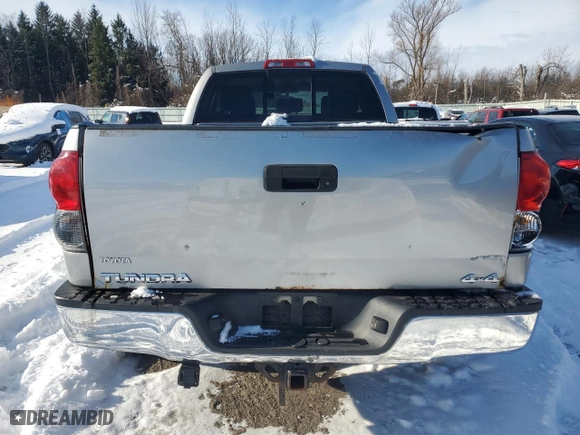 2007 Toyota Tundra SR5 with VIN 5TBBT54197S455591, listed as a Copart auction lot 42694055 with 177,963 mi miles and Non Repairable. Bid and sale history available at carsss.com. Image 6.