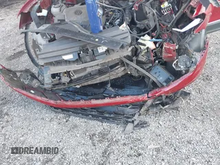 2018 Volkswagen Tiguan SEL с VIN 3VV3B7AX1JM076161, выставлен на аукционе IAAI как лот 40931210 с пробегом 106 916 миль миль и . История ставок и продаж доступна на DreamBid. Изображение 6.