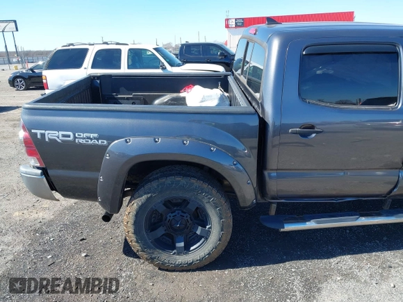 2014 Toyota Tacoma with VIN 5TFLU4EN1EX108137, listed as a IAAI auction lot 41691253 with 119,820 mi miles. Bid and sale history available at carsss.com. Image 18.