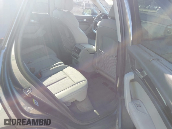 2020 Audi Q5 Prestige with VIN WA1CNAFY5L2015789, listed as a IAAI auction lot 42653993 with 59,725 mi miles and . Bid and sale history available at DreamBid. Image 8.
