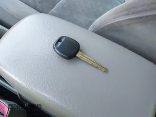 2009 Toyota Corolla с VIN JTDBL40E49J005602, выставлен на аукционе IAAI как лот 42567142 с пробегом 277 733 миль миль и . История ставок и продаж доступна на DreamBid. Изображение 11.