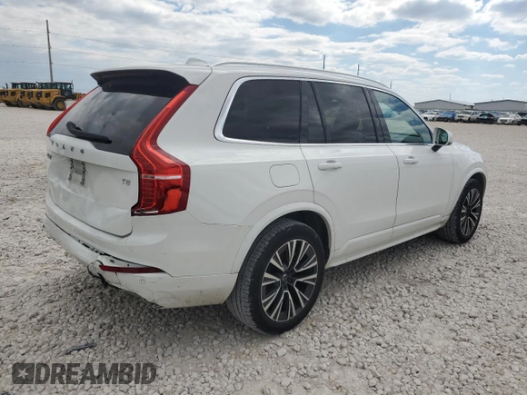 2020 Volvo XC90 Momentum with VIN YV4102CKXL1606866, listed as a Copart auction lot 70695284 with 43,686 mi miles and Salvage Title. Bid and sale history available at carsss.com. Image 3.