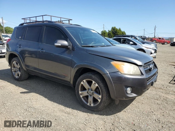 2010 Toyota RAV4 Sport с VIN JTMRK4DV8A5093319, выставлен на аукционе Copart как лот 56537735 с пробегом 152 808 миль миль и Списание • Salvage title. История ставок и продаж доступна на DreamBid. Изображение 4.