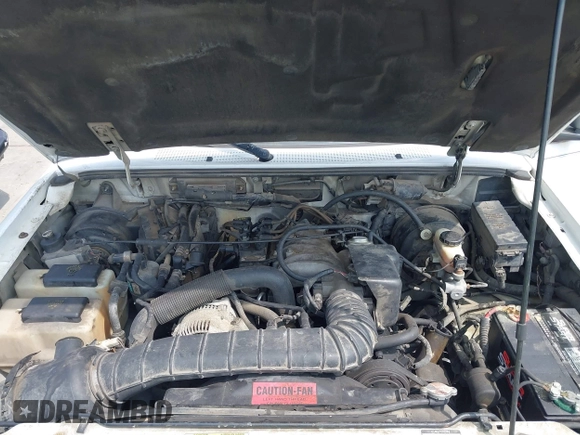 1996 Ford Ranger XL z VIN 1FTCR14U7TPA03267, wystawiony jako IAAI lot #42386485 z przebiegiem 181 383 mil mil oraz . Historia ofert i sprzedaży dostępna na DreamBid. Obrazek 10.