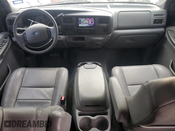 2003 Ford Excursion Special Serv с VIN 1FMNU40L23ED68663, выставлен на аукционе Copart как лот 50488915 с пробегом 178 053 миль миль и Списание • Salvage title. История ставок и продаж доступна на DreamBid. Изображение 8.