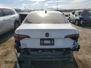 2022 Volkswagen Jetta GLI Autobahn z VIN 3VW2T7BU0NM011171, wystawiony jako Copart lot #84666734 z przebiegiem 63 004 mil mil oraz Szkoda całkowita • Salvage title. Historia ofert i sprzedaży dostępna na DreamBid. Obrazek 6.