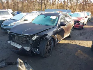 2010 Infiniti FX with VIN JN8AS1MW9AM853823, listed as a IAAI auction lot 41082325 with 137,096 mi miles. Bid and sale history available at carsss.com. Image 18.