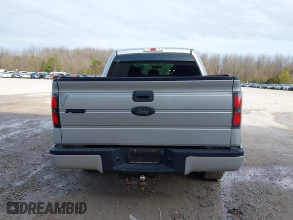 2014 Ford F-150 XL with VIN 1FTFW1CF9EKD01358, listed as a IAAI auction lot 41618800 with 220,888 mi miles. Bid and sale history available at carsss.com. Image 16.