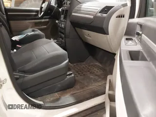 2010 Dodge Grand Caravan Cargo with VIN 2D4RN1AE7AR273407, listed as a IAAI auction lot 41477455 with 178,687 mi miles. Bid and sale history available at carsss.com. Image 5.