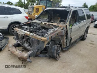 2004 Lincoln Navigator Luxury with VIN 5LMFU28R74LJ26155, listed as a Copart auction lot 66315604 with 0 mi miles and Salvage Title. Bid and sale history available at carsss.com. Image 1.