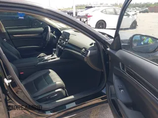 2022 Honda Accord Sport SE with VIN 1HGCV1F42NA034507, listed as a IAAI auction lot 42146558 with 35,673 mi miles and . Bid and sale history available at DreamBid. Image 5.