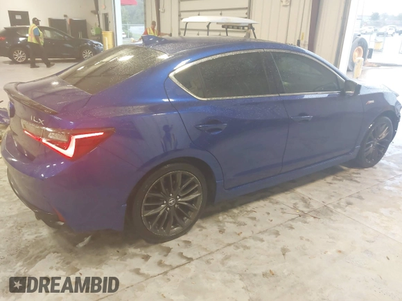 2020 Acura ILX w/Premium/A-SPEC Pkg with VIN 19UDE2F86LA004470, listed as a IAAI auction lot 41621206 with 137,054 mi miles. Bid and sale history available at carsss.com. Image 4.