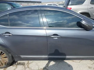 2015 Kia Cadenza Premium with VIN KNALN4D76F5195656, listed as a IAAI auction lot 41803974 with 107,734 mi miles. Bid and sale history available at carsss.com. Image 13.