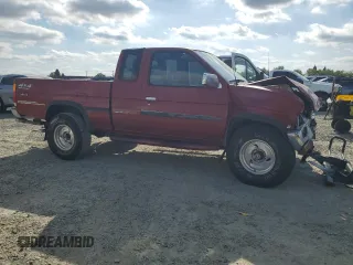 1995 Nissan Frontier SE с VIN 1N6HD16Y1SC358796, выставлен на аукционе Copart как лот 53847825 с пробегом 177 383 миль миль и Списание • Salvage title. История ставок и продаж доступна на DreamBid. Изображение 4.