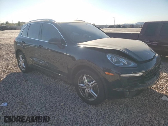 2016 Porsche Cayenne z VIN WP1AA2A27GLA08049, wystawiony jako Copart lot #87113884 z przebiegiem 125 603 mil mil oraz Szkoda całkowita • Salvage title. Historia ofert i sprzedaży dostępna na DreamBid. Obrazek 4.