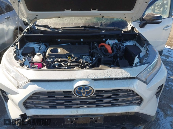 2021 Toyota RAV4 Hybrid XSE with VIN JTME6RFV6MJ005442, listed as a IAAI auction lot 41306055 with 24,187 mi miles. Bid and sale history available at carsss.com. Image 10.