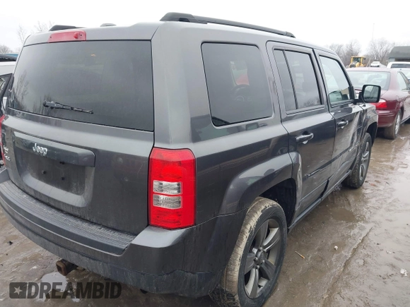 2015 Jeep Patriot Latitude with VIN 1C4NJRFB4FD154986, listed as a IAAI auction lot 41496724 with 131,700 mi miles and . Bid and sale history available at DreamBid. Image 4.