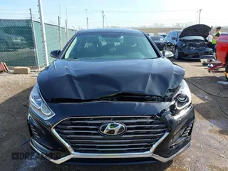 2018 Hyundai Sonata SEL with VIN 5NPE34AF1JH643730, listed as a IAAI auction lot 42087230 with 103,804 mi miles and . Bid and sale history available at carsss.com. Image 6.