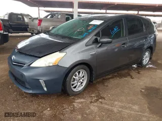 2013 Toyota Prius v Two with VIN JTDZN3EU8D3190303, listed as a IAAI auction lot 41927376 with 210,657 mi miles. Bid and sale history available at carsss.com. Image 2.