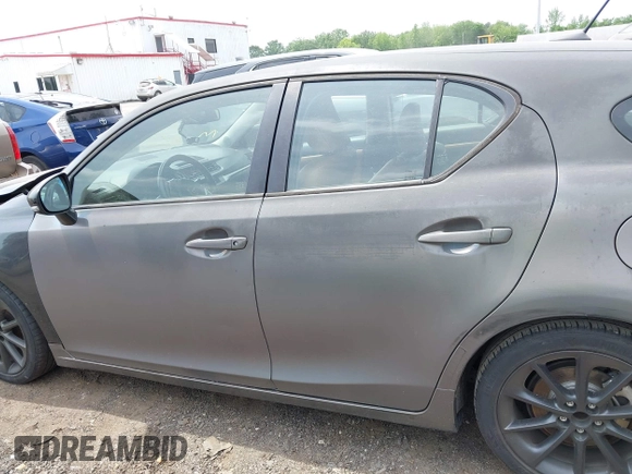 2011 Lexus CT 200h with VIN JTHKD5BH3B2041497, listed as a IAAI auction lot 42213132 with 224,866 mi miles and . Bid and sale history available at DreamBid. Image 14.