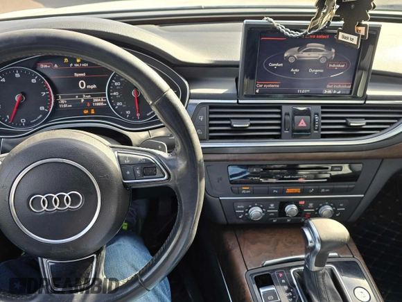 2014 Audi A7 Premium Plus z VIN WAUWGAFCXEN034032, wystawiony jako Copart lot #57720195 z przebiegiem 120 959 mil mil oraz Tytuł czysty. Historia ofert i sprzedaży dostępna na DreamBid. Obrazek 9.