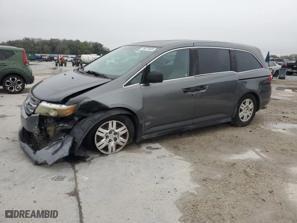 2013 Honda Odyssey LX with VIN 5FNRL5H25DB028790, listed as a Copart auction lot 46675685 with 219,064 mi miles and Salvage Title. Bid and sale history available at carsss.com. Image 1.