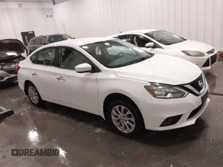 2019 Nissan Sentra SV z VIN 3N1AB7AP8KL608568, wystawiony jako IAAI lot #41769307 z przebiegiem 88 742 mil mil oraz . Historia ofert i sprzedaży dostępna na DreamBid. Obrazek 1.
