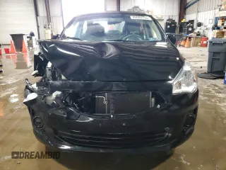 2017 Mitsubishi Mirage ES z VIN ML32F3FJ5HHF11957, wystawiony jako Copart lot #46684135 z przebiegiem 46 936 mil mil oraz Szkody całkowita. Historia ofert i sprzedaży dostępna na DreamBid. Obrazek 5.