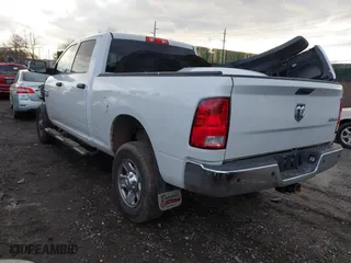 2018 Ram 2500 Tradesman with VIN 3C6UR5CJ4JG147600, listed as a IAAI auction lot 41514148 with 115,289 mi miles. Bid and sale history available at carsss.com. Image 3.