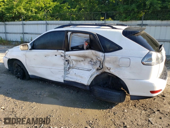 2004 Lexus RX 330 with VIN JTJHA31UX40013165, listed as a Copart auction lot 61040094 with 184,872 mi miles and Salvage Title. Bid and sale history available at carsss.com. Image 2.