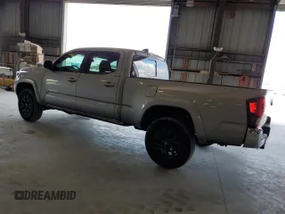 2020 Toyota Tacoma SR5 with VIN 3TMDZ5BN3LM084023, listed as a Copart auction lot 56466905 with 35,921 mi miles and Non repairable. Bid and sale history available at DreamBid. Image 2.