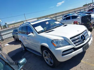 2012 Mercedes-Benz GL-Class GL 550 with VIN 4JGBF8GE5CA782121, listed as a IAAI auction lot 41669506 with 77,737 mi miles. Bid and sale history available at carsss.com. Image 1.
