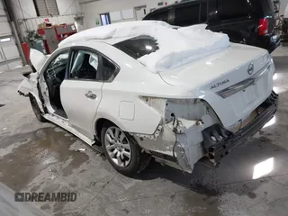 2015 Nissan Altima 2.5 S with VIN 1N4AL3AP6FN378690, listed as a IAAI auction lot 41612014 with 124,680 mi miles. Bid and sale history available at carsss.com. Image 3.