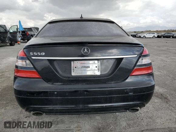 2007 Mercedes-Benz S 550 with VIN WDDNG71X27A109821, listed as a Copart auction lot 54791055 with 197,574 mi miles and Clean Title. Bid and sale history available at DreamBid. Image 6.