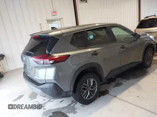 2023 Nissan Rogue S z VIN 5N1BT3AB4PC779473, wystawiony jako IAAI lot #42363074 z przebiegiem 51 764 mil mil oraz . Historia ofert i sprzedaży dostępna na DreamBid. Obrazek 4.