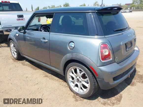 2010 MINI Hardtop S with VIN WMWMF7C53ATZ70244, listed as a IAAI auction lot 42673174 with 137,805 mi miles and . Bid and sale history available at DreamBid. Image 3.
