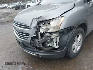 2015 Chevrolet Trax LT with VIN KL7CJRSBXFB097960, listed as a IAAI auction lot 41976883 with 98,621 mi miles and . Bid and sale history available at carsss.com. Image 6.