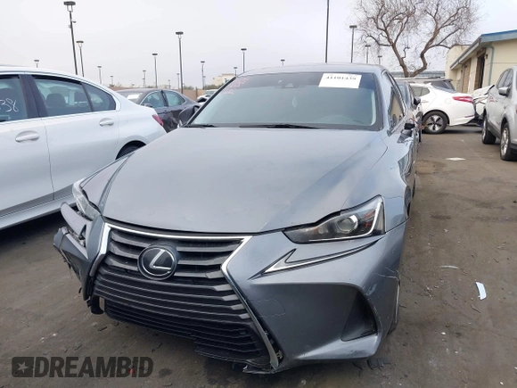 2020 Lexus IS 300 z VIN JTHDA1D24L5107168, wystawiony jako IAAI lot #41101439 z przebiegiem 76 240 mil mil oraz . Historia ofert i sprzedaży dostępna na DreamBid. Obrazek 13.